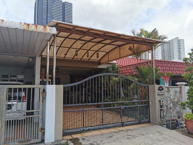 Terraced House for sale in Georgetown, Penang