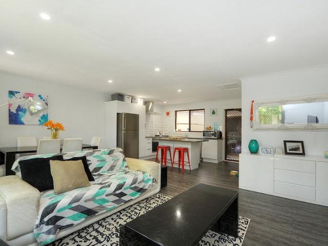 Townhouse for rent in Fernbrook, Queensland