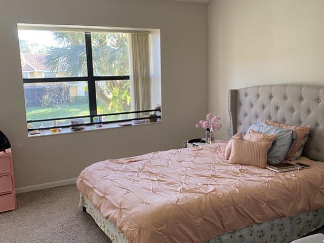Room for rent in Coconut Creek, Florida