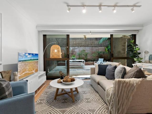 Apartment for rent in Lower North Shore, Sydney