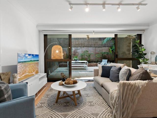 Apartment for rent in Lower North Shore, Sydney