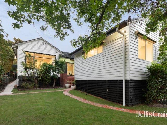 House for sale in Mount Waverley, Melbourne
