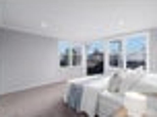 House for sale in Bryndwr