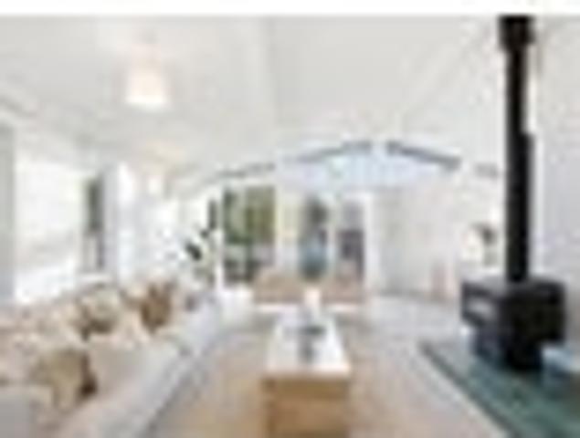 House for sale in Chaslands, Canterbury