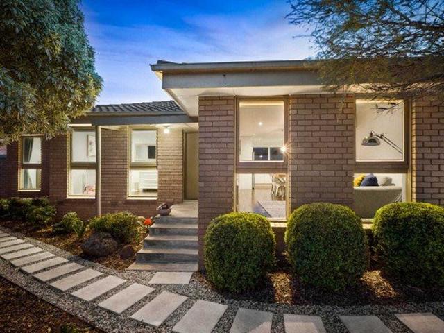 Apartment for sale in Camerons Creek, Victoria