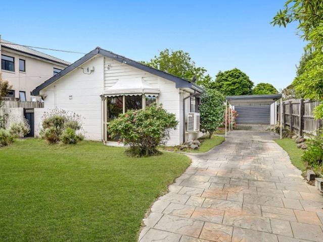 House for rent in Wheelers Hill, Melbourne