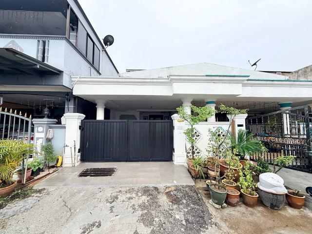 Terraced House for sale in Sendayan Village, Negeri Sembilan