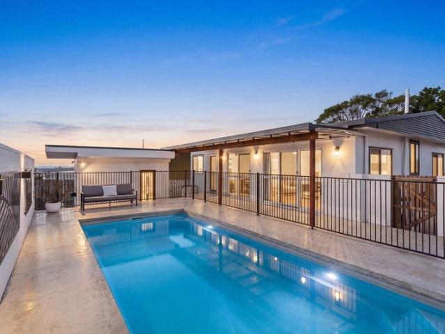 House for sale in Bilambil Heights, New South Wales