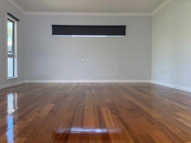 House for rent in Mortlake