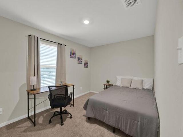 Room for rent in Leesville, Texas