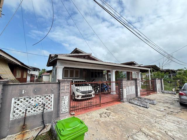 Bungalow for sale in Pekan, Pahang