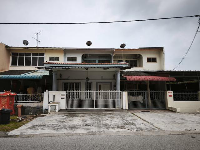 Terraced House for sale in Sabak Bernam