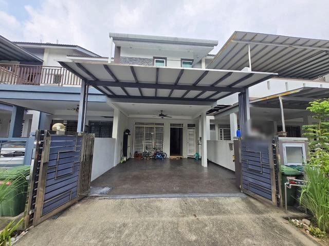 Terraced House for sale in Sendayan Village, Negeri Sembilan