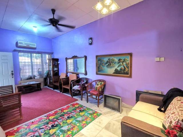 Terraced House for sale in Kuala Selangor, Selangor