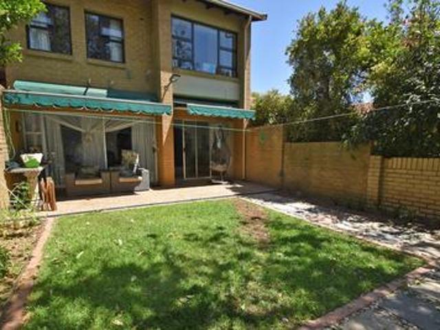 Townhouse for sale in Alexandra, Gauteng