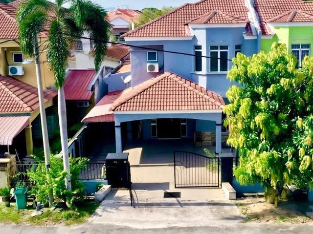 Residential House for sale in Malaka