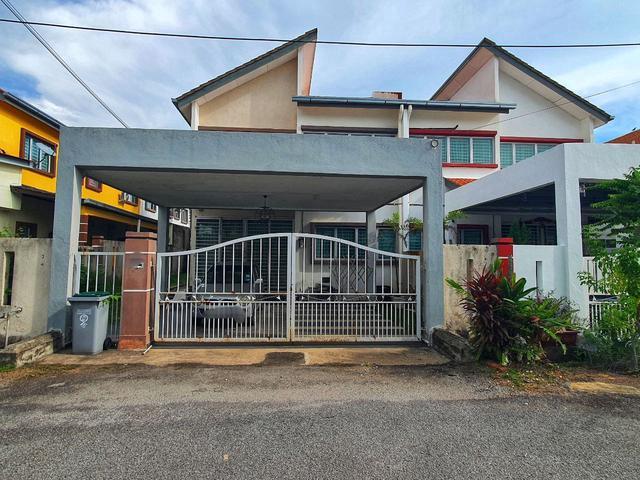 Residential House for sale in Durian Tunggal, Malaka