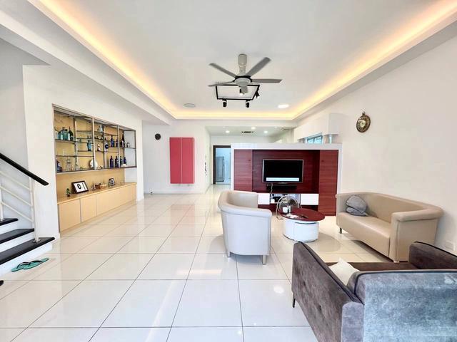 Residential House for sale in Kajang, Langat