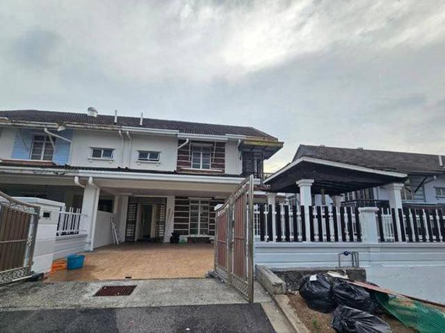 Residential House for sale in Kajang, Langat