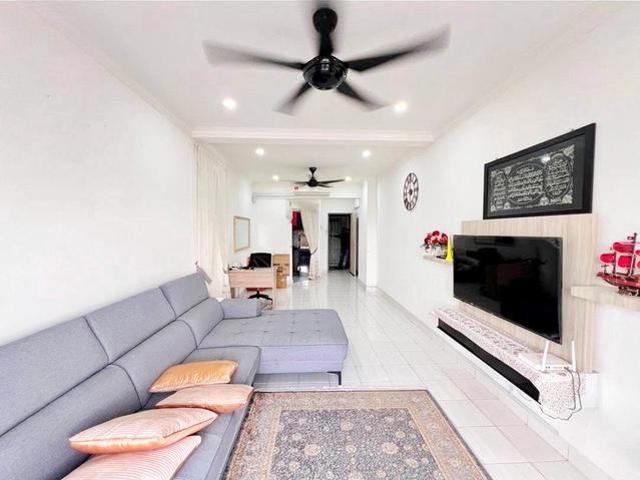 Serviced Residence for sale in Petaling, Subang Jaya