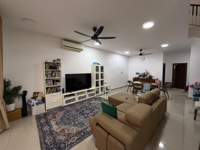 Terraced House for sale in Tanjong Sepat, Selangor