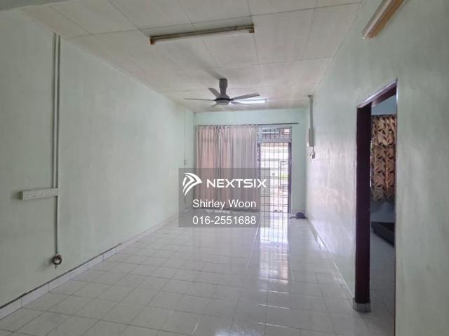 Shop for rent in Bukit Ledang, Johor
