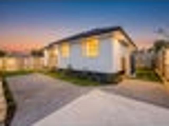 Townhouse for sale in Owhata, Oroua County