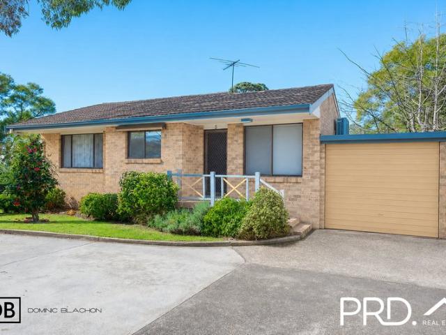 Villa for sale in Sydney, New South Wales