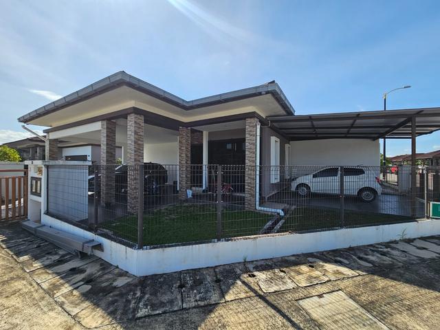 Bungalow for sale in Wellesley, Penang