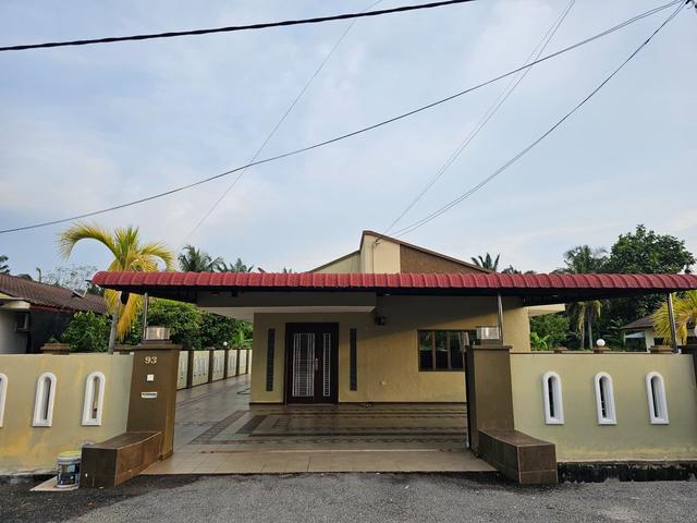 Bungalow for sale in Perak