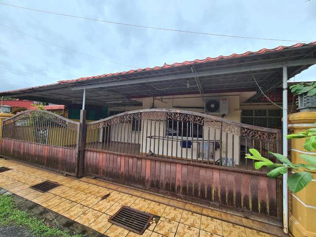 Residential House for sale in Sendayan Village, Negeri Sembilan