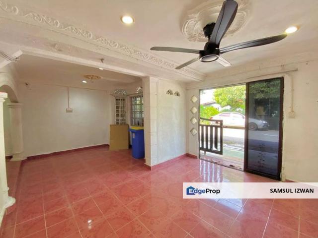 House for sale in Tanjong Sepat, Selangor