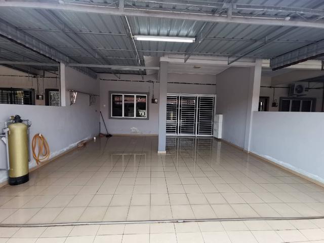Terraced House for sale in Tanjong Sepat, Selangor