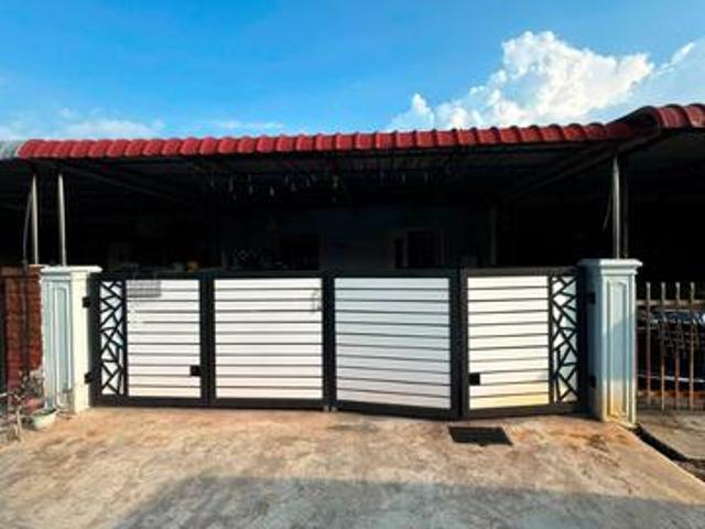 Terraced House for sale in Wellesley, Penang