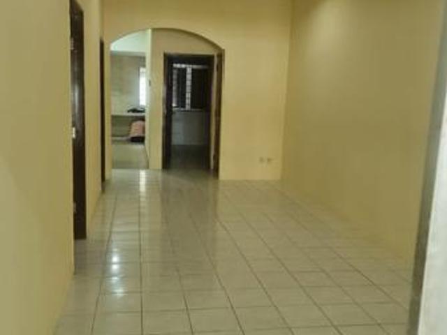 Terraced House for sale in Petaling, Subang Jaya