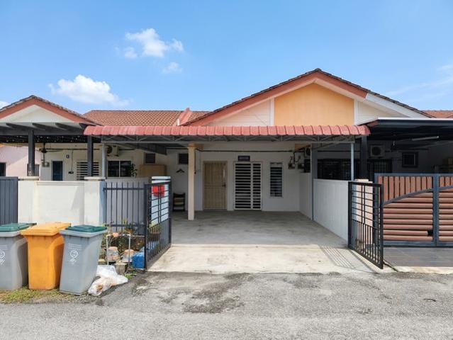 Terraced House for sale in Sendayan Village, Negeri Sembilan