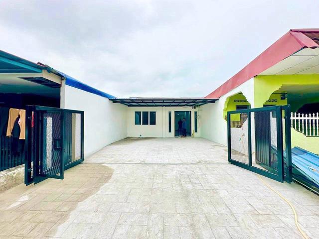 Terraced House for sale in Jenjarom, Kuala Langat