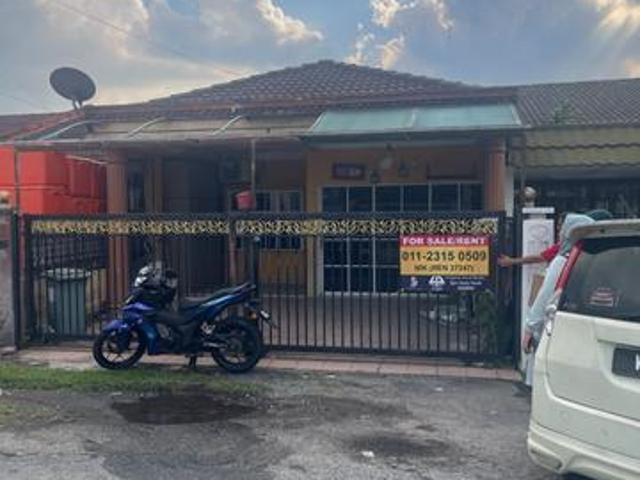 Terraced House for sale in Country Heights Damansara, Kuala Lumpur