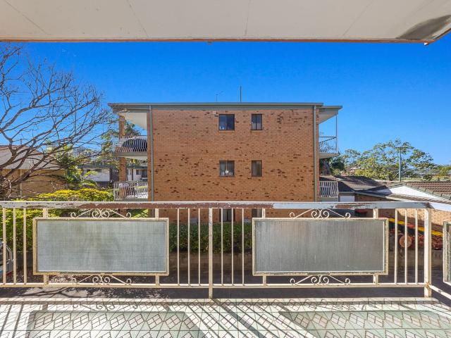 Apartment for rent in Toombul, Queensland