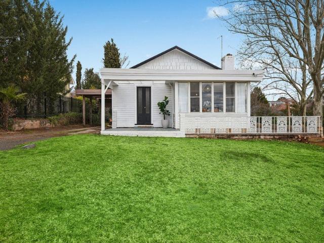 House for sale in Bathurst, New South Wales