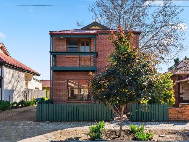 Townhouse for sale in Horseshoe Creek, South Australia