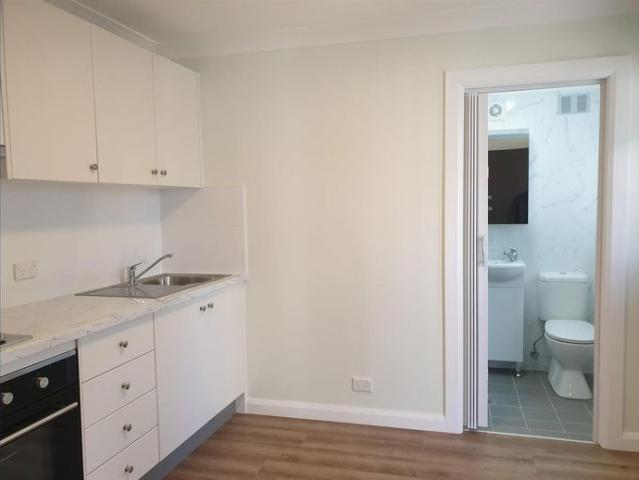 Granny Flat for rent in Sydney, New South Wales