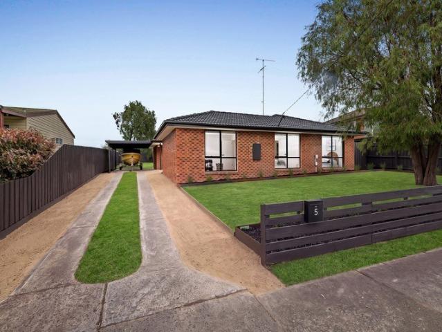 House for sale in Cranbourne, Melbourne