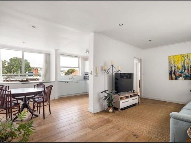 Apartment for rent in Carnegie, Melbourne