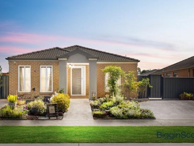 House for sale in Tarneit Gardens, Melbourne