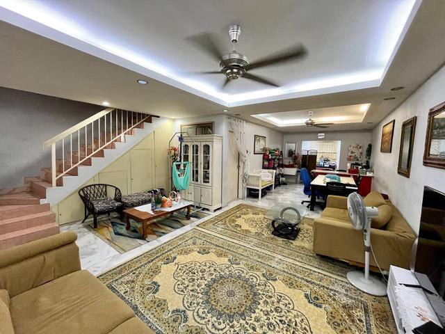 Terraced House for sale in Country Heights Damansara, Kuala Lumpur