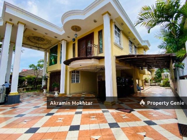 Bungalow for sale in Wellesley, Penang