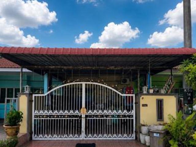 Terraced House for sale in Kuala Selangor, Selangor