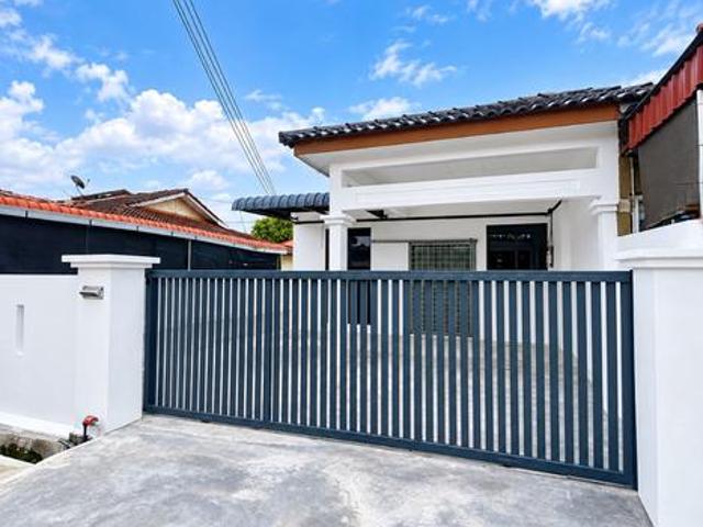 Terraced House for sale in Wellesley, Penang