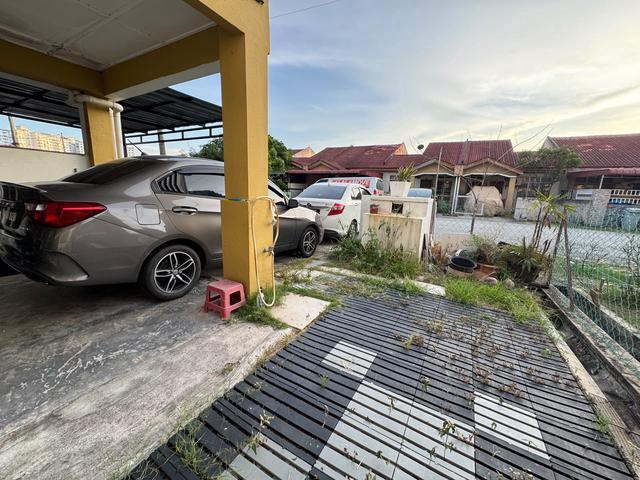 Terraced House for sale in Tanjong Sepat, Selangor